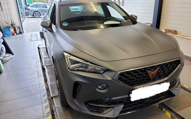 Gebraucht Cupra Formentor VZ 245 PS (180 kW) 2024 Magnetic grau matt SUV