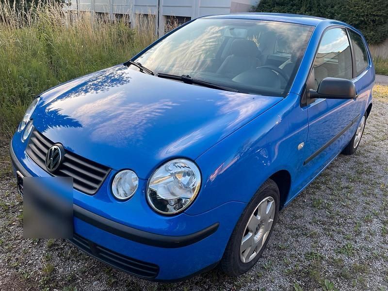 Blau Gebraucht 2004 VW Polo Kleinwagen | 1.800 € - Bild 1/4