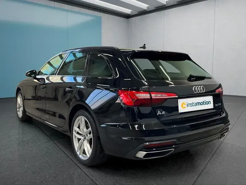Gebraucht Audi A4 150 PS (110 kW) 2021 Schwarz Kombi