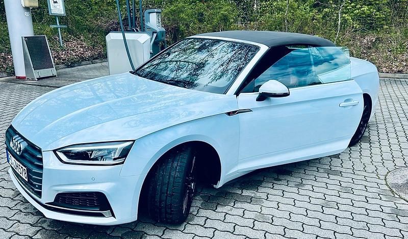 Weiß Gebraucht 2019 Audi A5 Cabriolet S-Line Cabrio | 36.000 € (Etwas zu teuer) - Bild 1/4