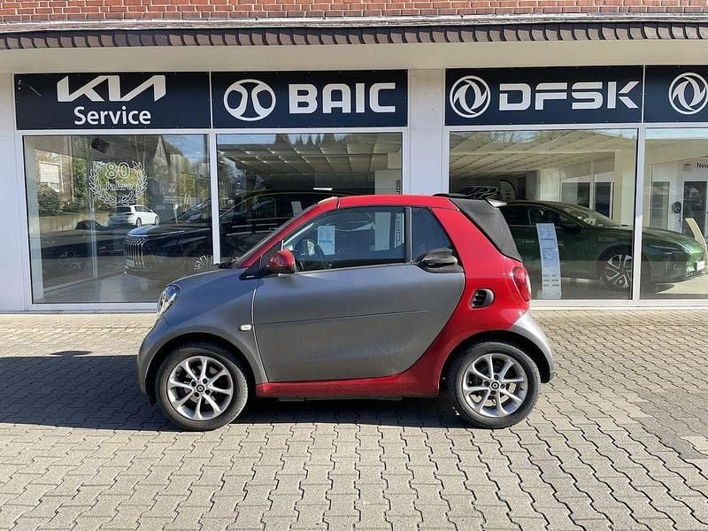 Gebraucht Smart ForTwo Cabrio Passion 71 PS (52 kW) 2017 Grau Cabrio