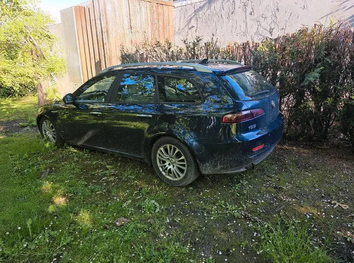 Gebraucht Alfa Romeo 159 120 PS (88 kW) 2009 Kombi