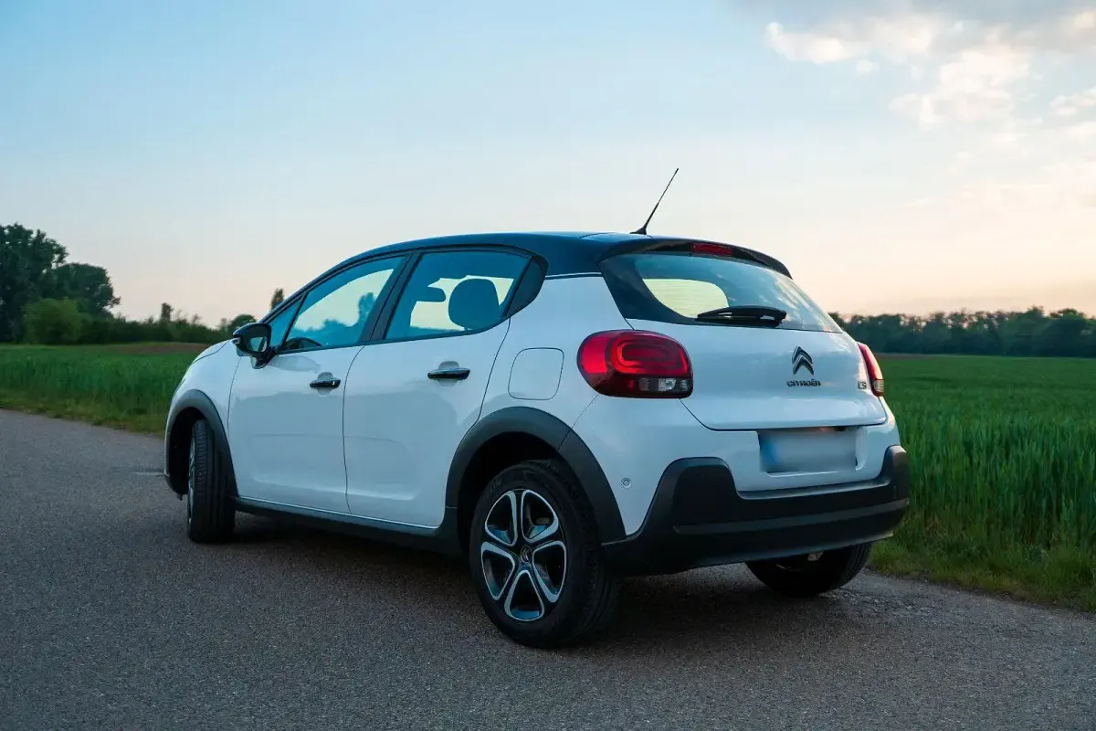 Gebraucht Citroën C3 PureTech 110 PS (80 kW) 2019 Weiß Kleinwagen