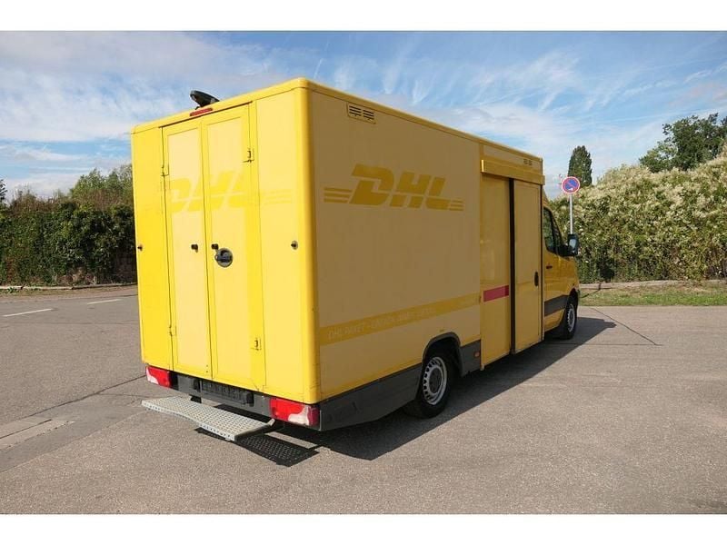 Gebraucht Mercedes Sprinter 95 PS (69 kW) 2011 Gelb Van