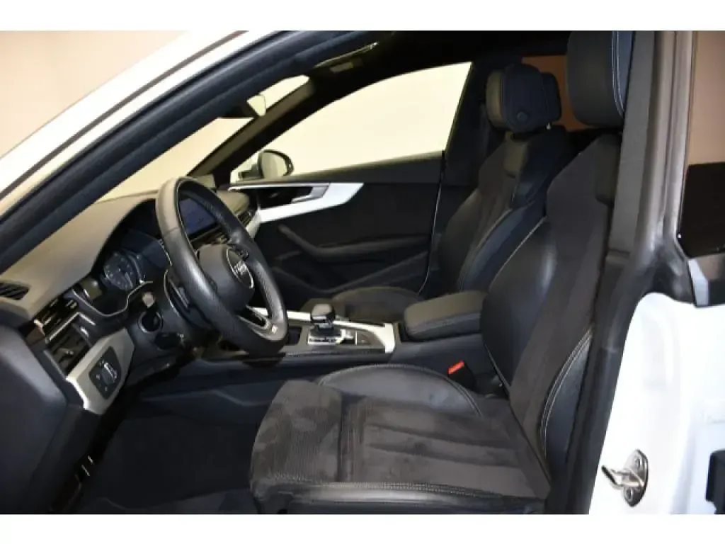 Gebraucht Audi S5 Sportback Ambiente 341 PS (250 kW) 2021 Weiß Kleinwagen