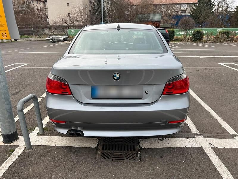 Gebraucht BMW 525 177 PS (130 kW) 2004 Grau Limousine