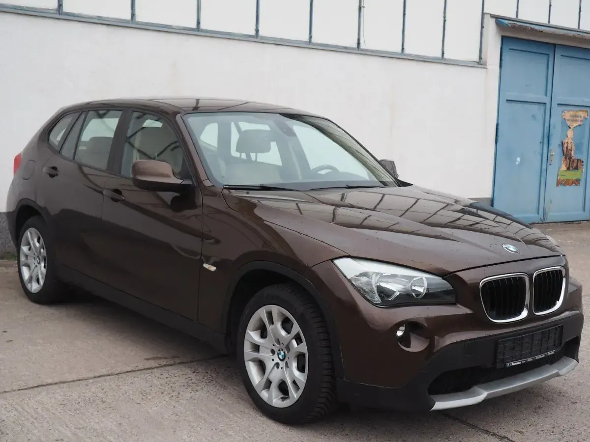 Usado BMW X1 150 CV (110 kW) 2010 Marrón SUV