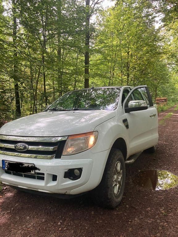 Weiß Gebraucht 2014 Ford Ranger Abholung | 13.999 € (Guter Preis) - Bild 1/4