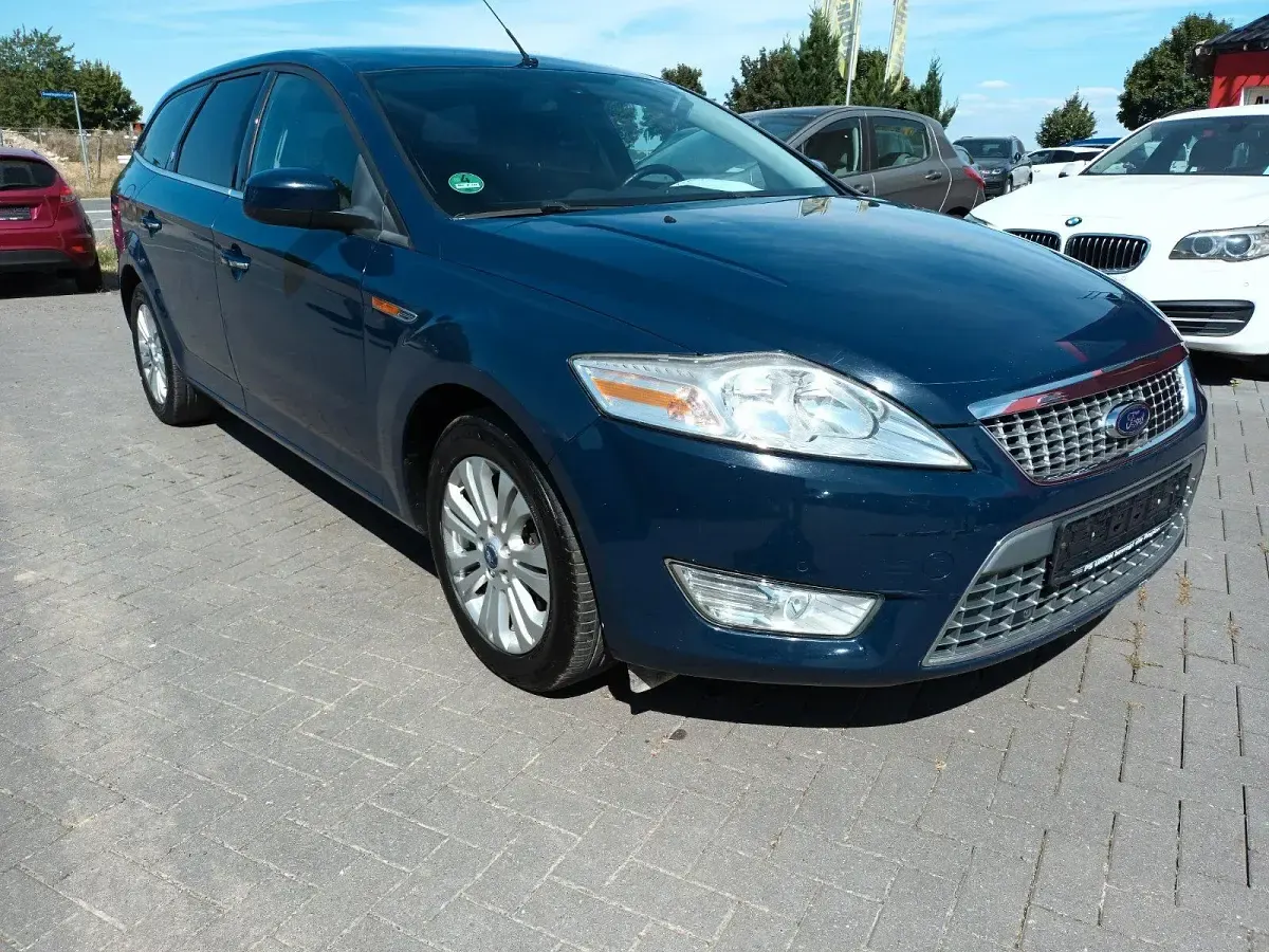 Gebraucht Ford Mondeo 140 PS (102 kW) 2009 Blau Kombi