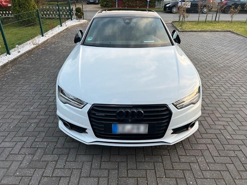 Gebraucht Audi A7 Sportback Competition 326 PS (239 kW) 2017 Weiß Kleinwagen