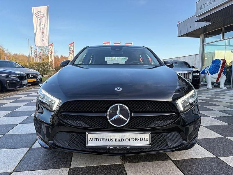 Gebraucht Mercedes A250 AMG 160 PS (117 kW) 2022 Schwarz Limousine