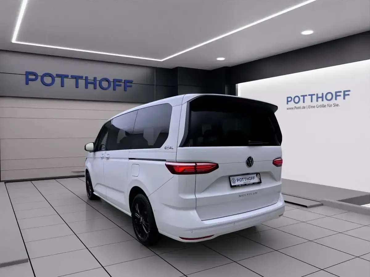 Neu VW Multivan Goal 150 PS (110 kW) 2026 Candyweiß Van / Kleinbus