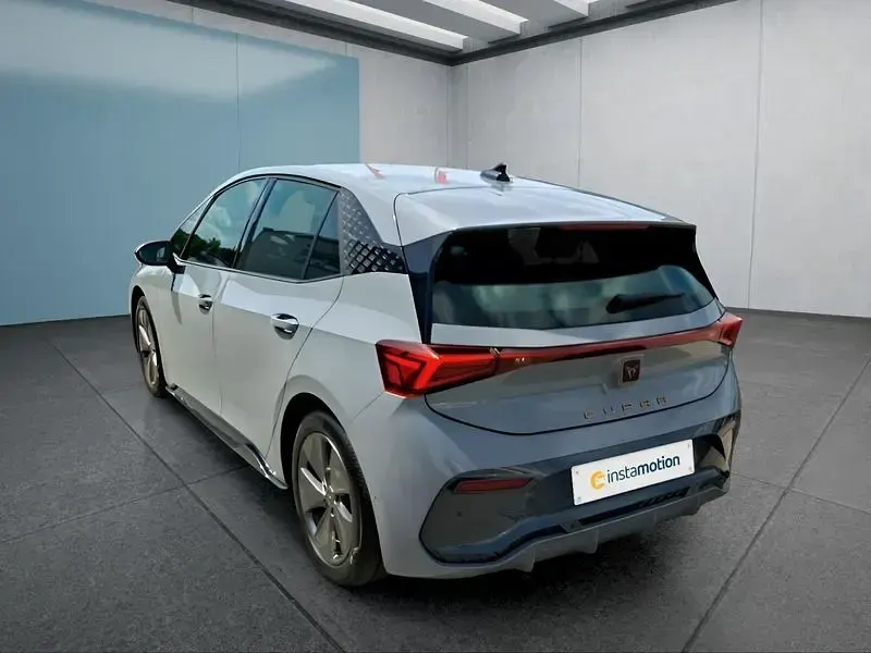 Gebraucht Cupra Born 150 kW (204 PS) 2024 Grau Kleinwagen