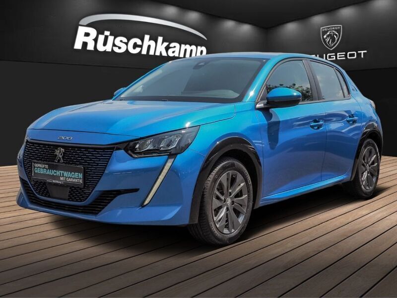Blau Gebraucht 2021 Peugeot e-208 Active Kleinwagen | 15.980 € (Fairer Preis) - Bild 1/4