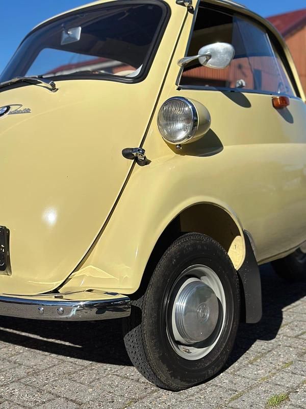 Gebraucht BMW Isetta 250 13 PS (9 kW) 1959 Gelb Coupé