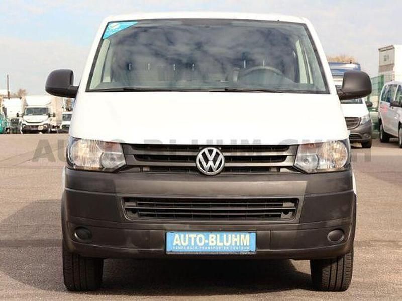 Gebraucht VW T5 102 PS (75 kW) 2013 Candyweiß Van