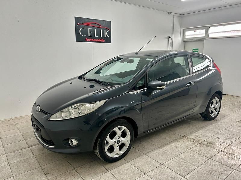 Gebraucht Ford Fiesta Titanium 82 PS (60 kW) 2009 Schwarz Kleinwagen
