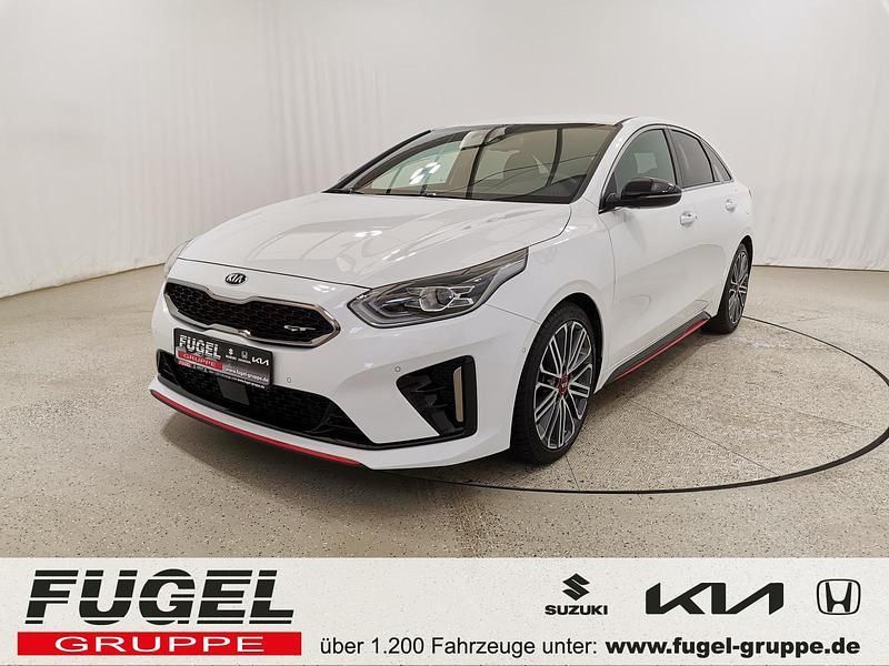 Deluxeweiss met. Gebraucht 2021 Kia ProCeed Comfort Kleinwagen | 24.899 € (Guter Preis) - Bild 1/4