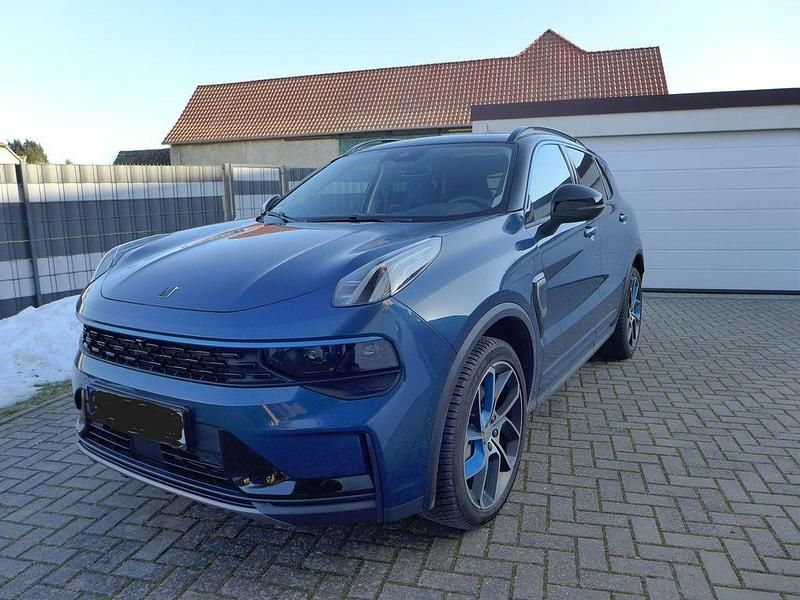Blau Gebraucht 2022 Lynk & Co 01 SUV | 21.200 € (Guter Preis) - Bild 1/4