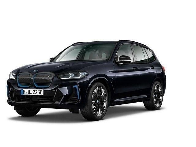 Schwarz Gebraucht 2023 BMW iX3 Impressive SUV | 44.930 € (Fairer Preis) - Bild 1/4