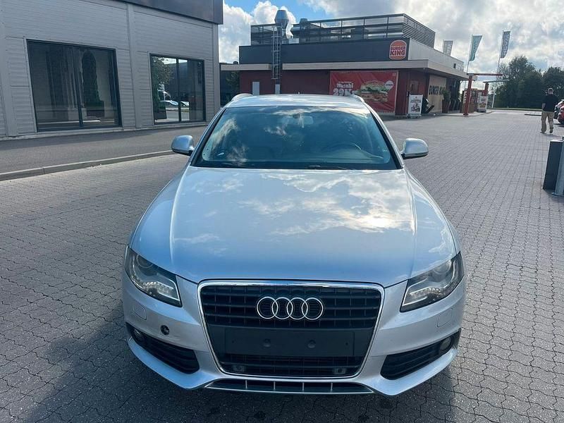 Gebraucht Audi A4 Ambiente 143 PS (105 kW) 2009 Silber Kombi