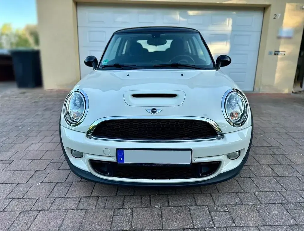 Używany Mini Cooper S 185 KM (136 kW) 2011 Biały Hatchback