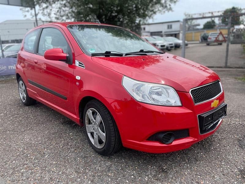 Gebraucht Chevrolet Aveo LS 84 PS (61 kW) 2009 Rot Kleinwagen