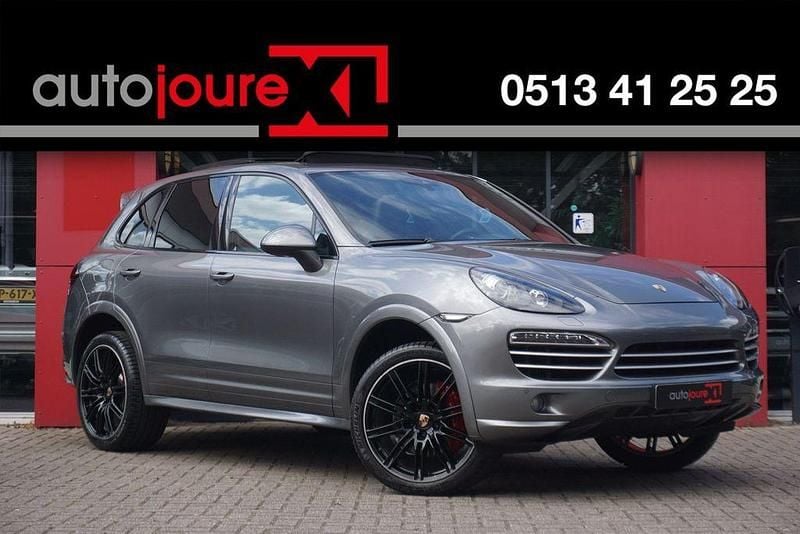 Grau Gebraucht 2014 Porsche Cayenne Platinum Edition SUV | 23.499 € (Guter Preis) - Bild 1/4