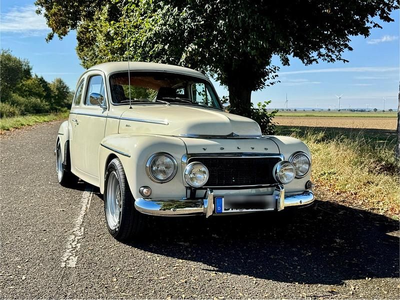 Weiß Gebraucht 1961 Volvo PV544 Limousine | 19.500 € - Bild 1/4