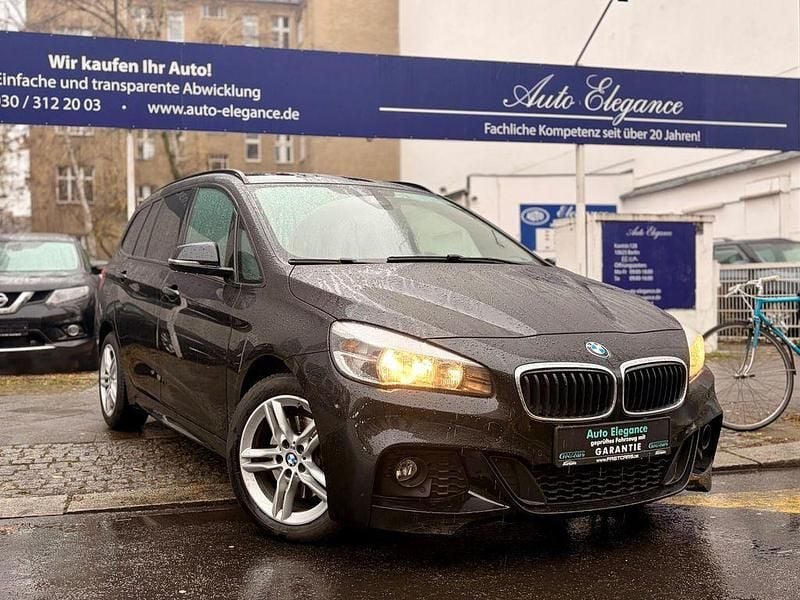Schwarz Gebraucht 2017 BMW 218 Gran Tourer M Sport Van / Kleinbus | 14.990 € (Fairer Preis) - Bild 1/4