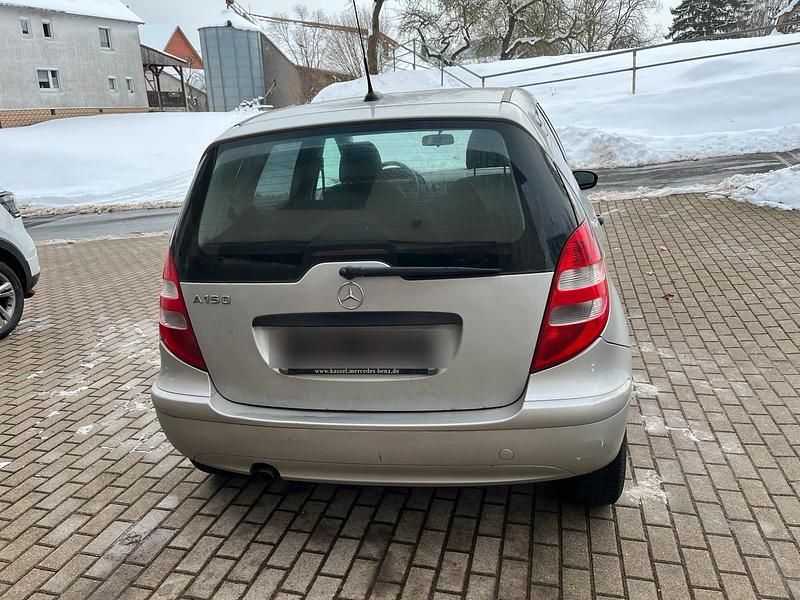 Gebraucht Mercedes A150 95 PS (69 kW) 2005 Silber Kleinwagen