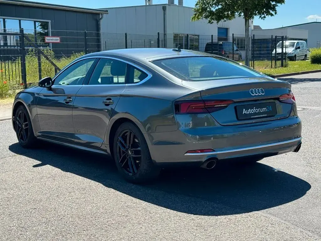 Gebraucht Audi A5 Sportback S-Line 190 PS (139 kW) 2018 Grau Kleinwagen