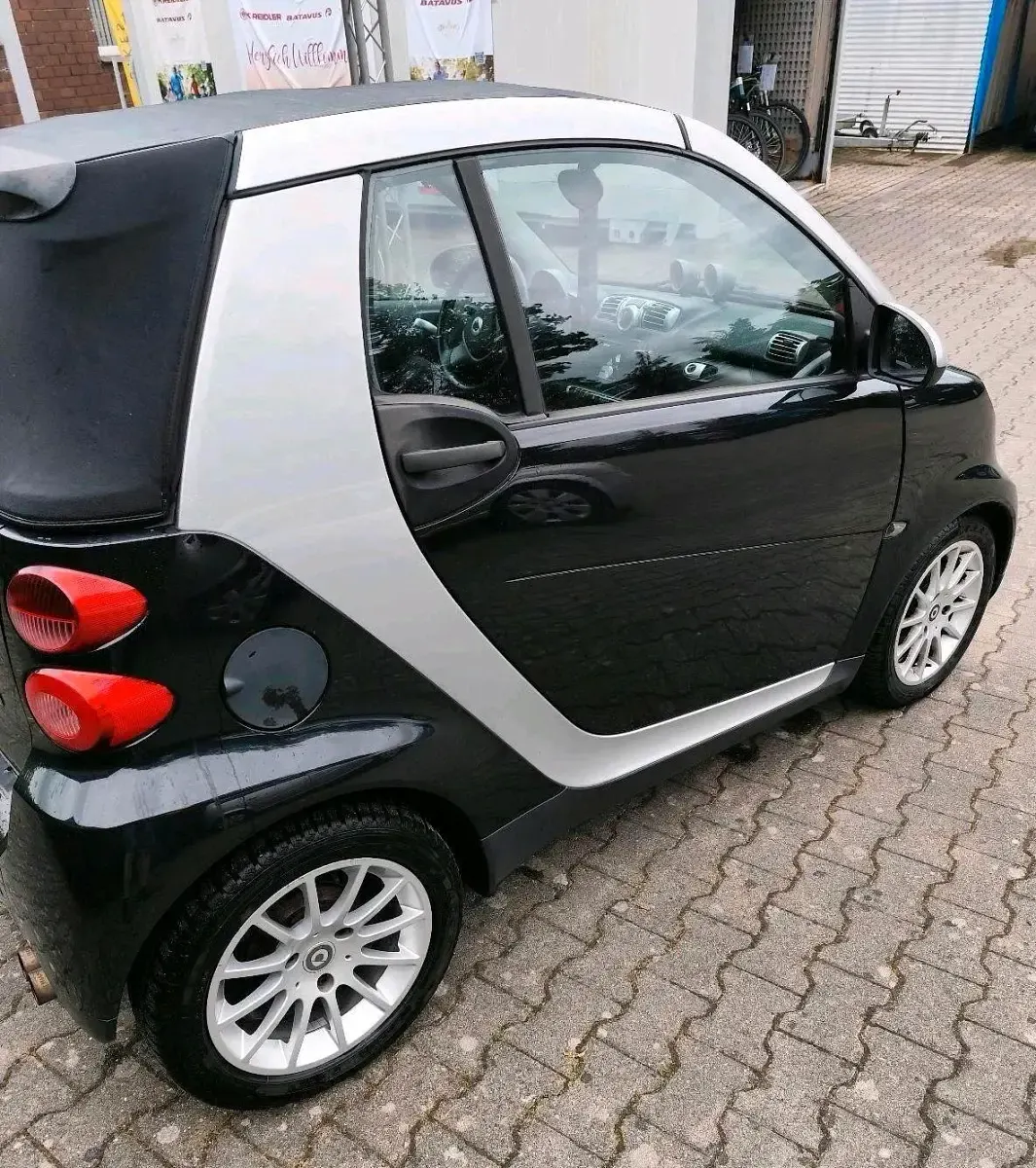 Gebraucht Smart ForTwo Cabrio 71 PS (52 kW) 2009 Schwarz Cabrio