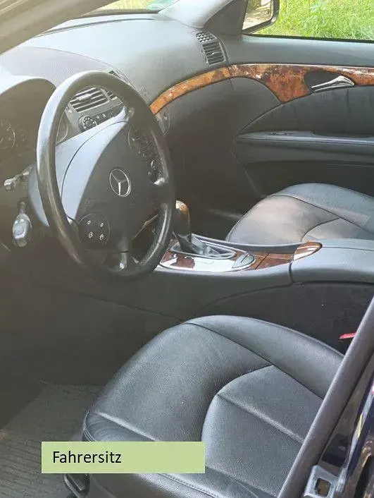 Używany Mercedes E320 Elegance 204 KM (150 kW) 2005 Niebieski Sedan/Limuzyna