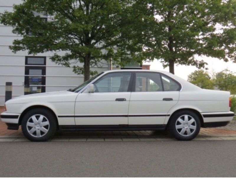 Gebraucht BMW 520 150 PS (110 kW) 1990 Weiß Limousine