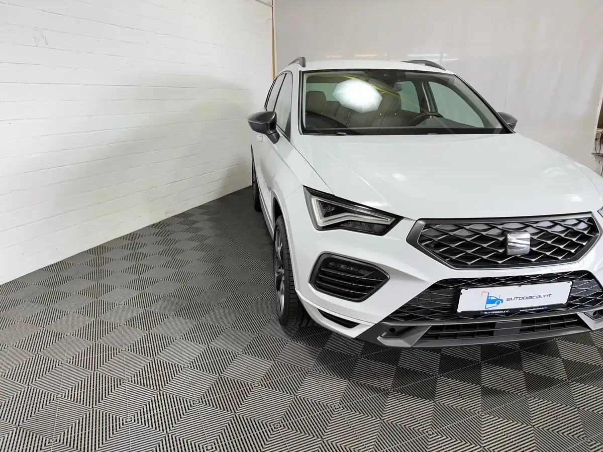 Gebraucht Seat Ateca FR 150 PS (110 kW) 2022 "nevada" weiss SUV