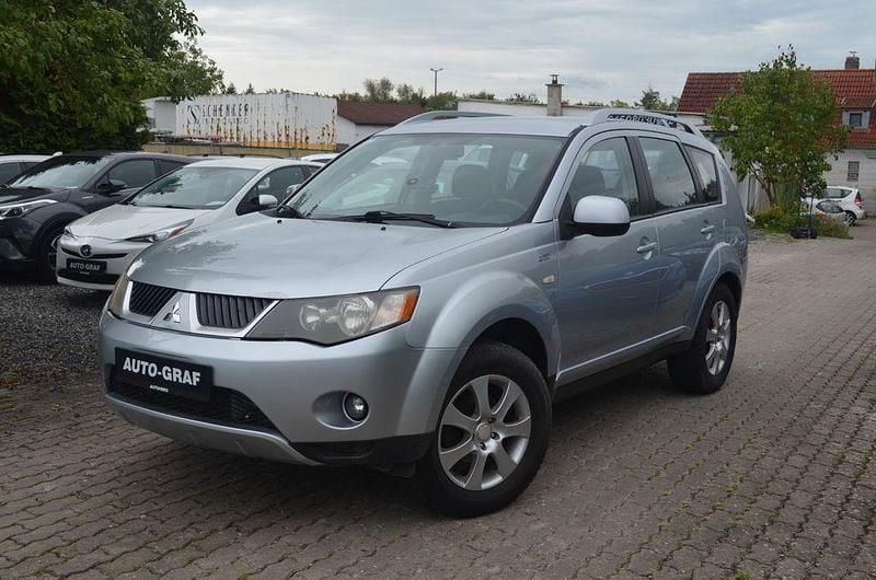 Silber Gebraucht 2008 Mitsubishi Outlander Invite SUV | 2.590 € (Superpreis) - Bild 1/4