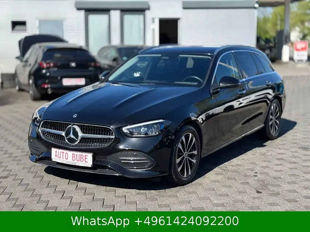 Gebraucht Mercedes C200 224 PS (164 kW) 2022 Schwarz Limousine