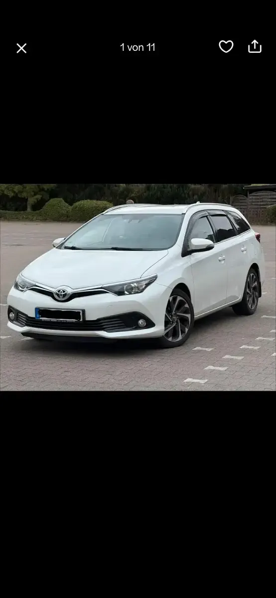 Gebraucht Toyota Auris Comfort 112 PS (82 kW) 2015 Weiß Kombi