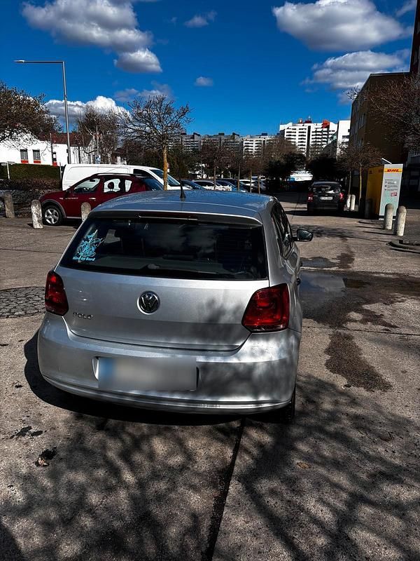 Gebraucht VW Polo 70 PS (51 kW) 2010 Silber Kleinwagen