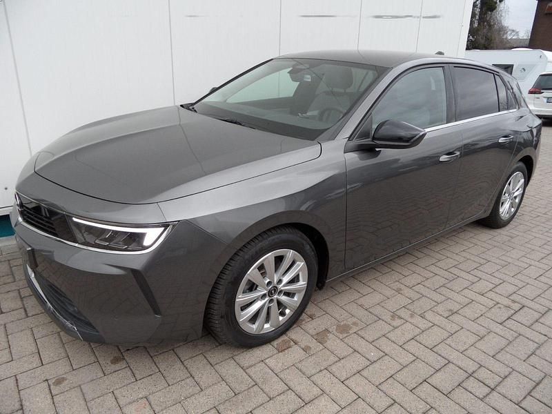 Gebraucht Opel Astra Elegance 131 PS (96 kW) 2023 Grau metallic