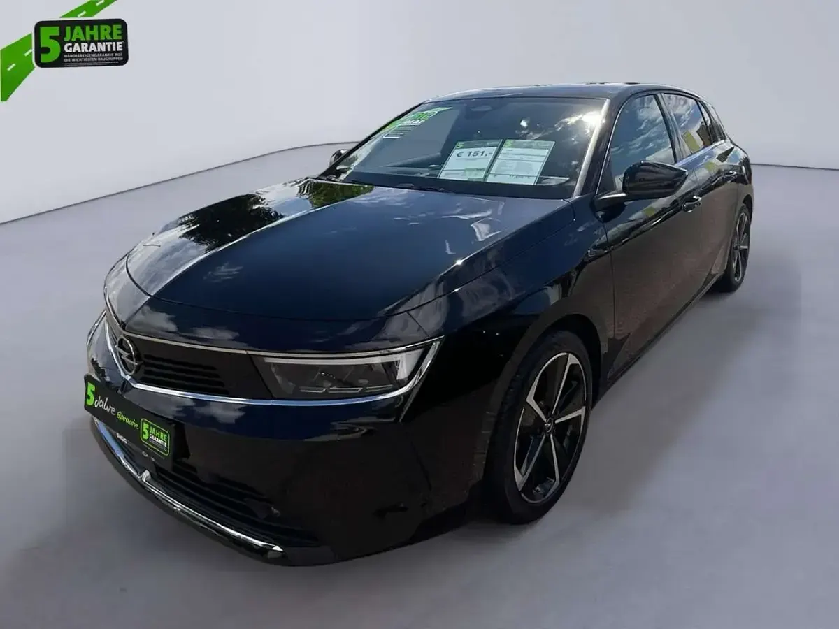 Gebraucht Opel Astra Elegance 131 PS (96 kW) 2023 Schwarz Kleinwagen