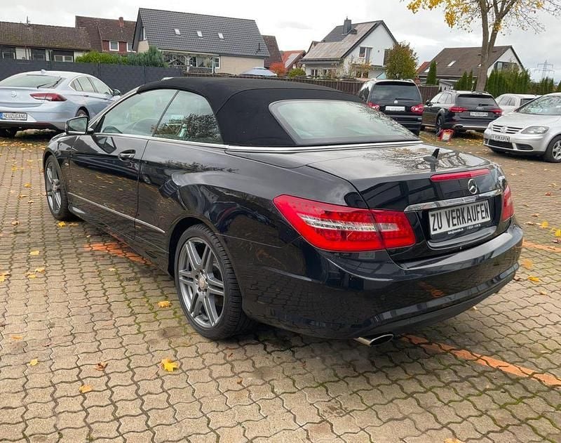 Second-hand Mercedes E350 292 CP (214 kW) 2009 Negru Cabrio