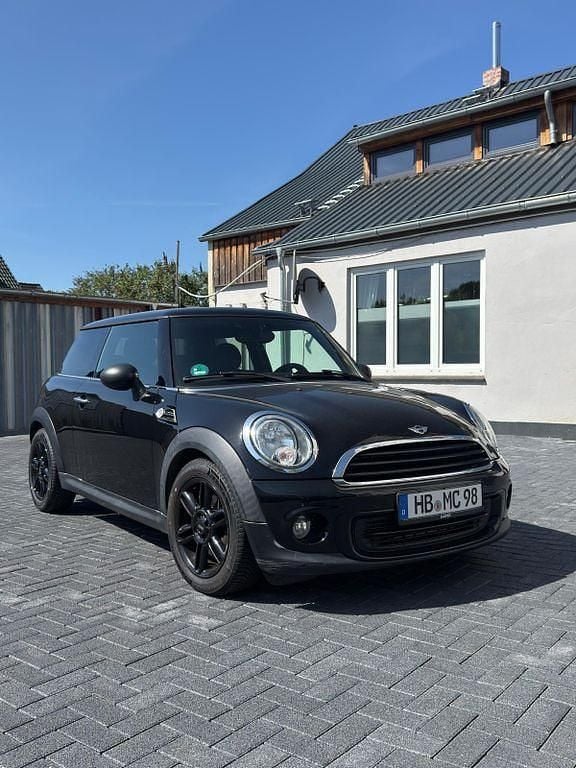 Usata Mini Cooper 98 CV (72 kW) 2012 Nero Utilitaria