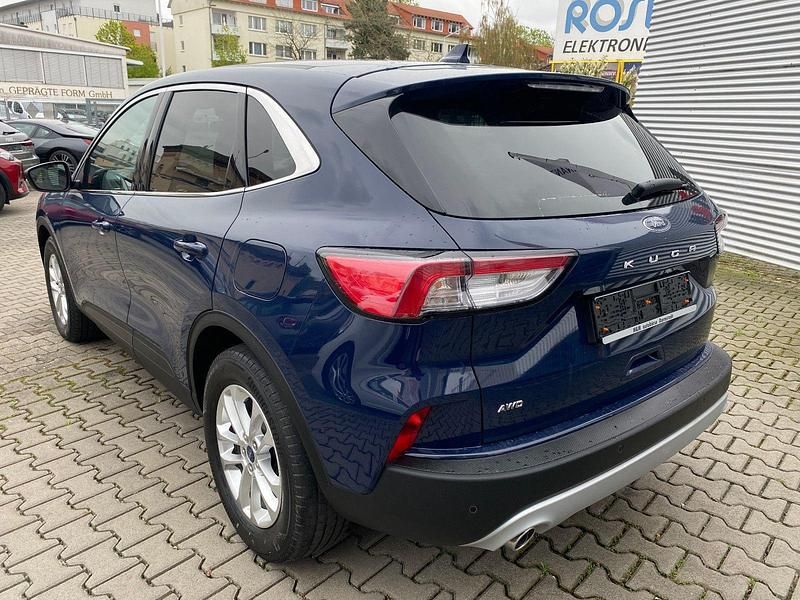 Gebraucht Ford Kuga Titanium 190 PS (139 kW) 2020 Blau SUV