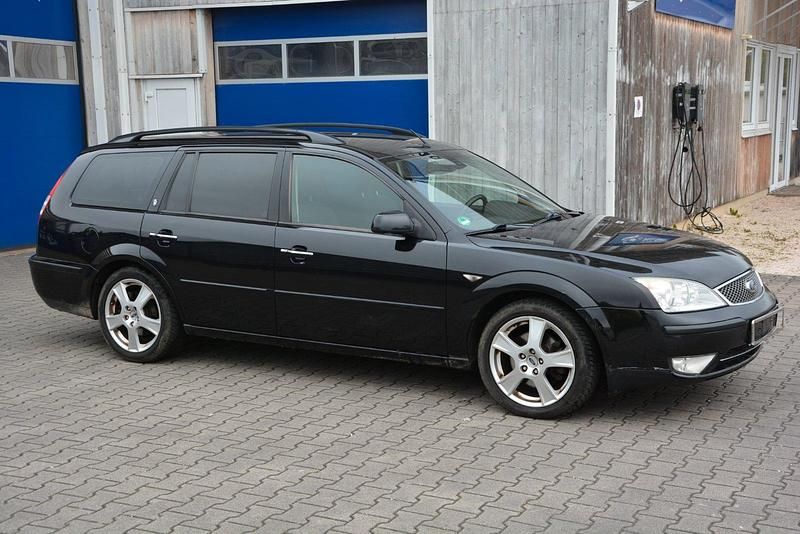 Gebraucht Ford Mondeo 131 PS (96 kW) 2004 Schwarz Kombi