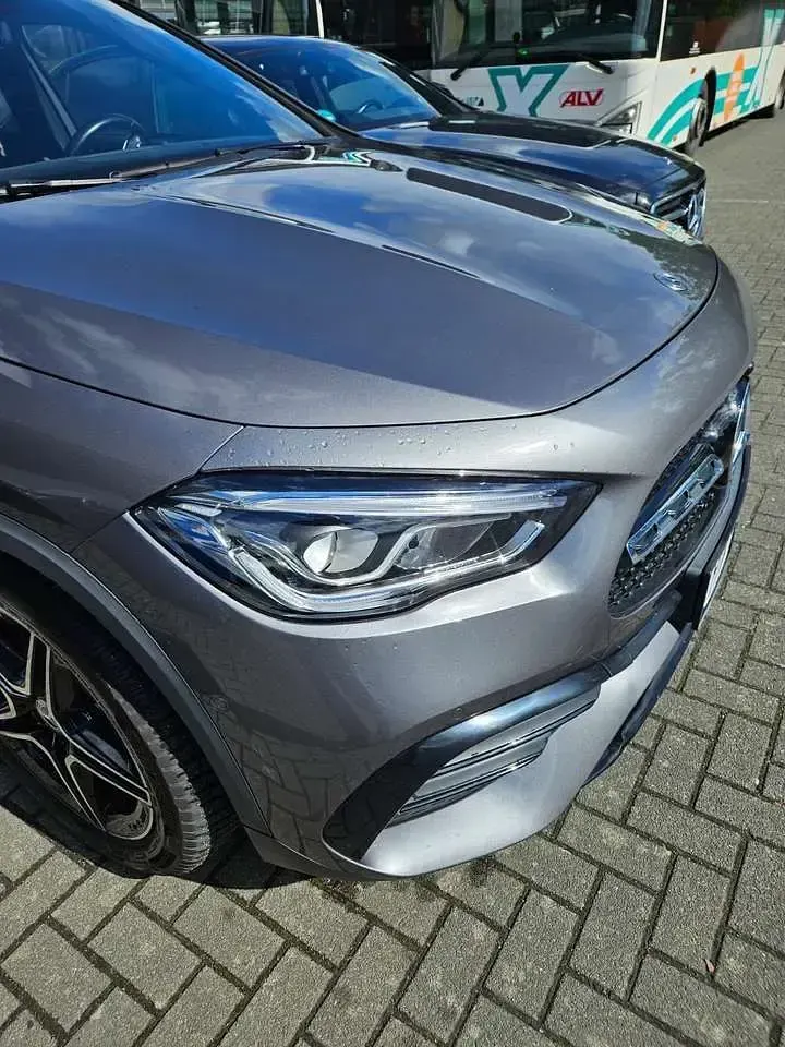 Gebraucht Mercedes GLA200 163 PS (119 kW) 2022 SUV