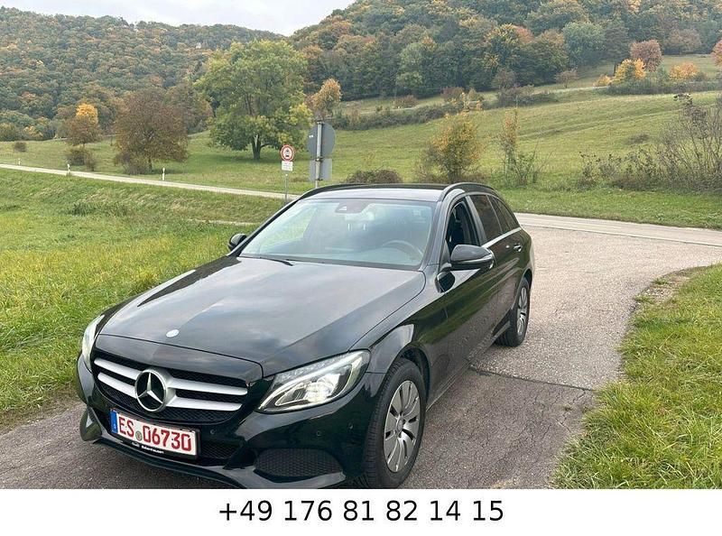 Gebraucht Mercedes C220 170 PS (125 kW) 2016 Schwarz Limousine