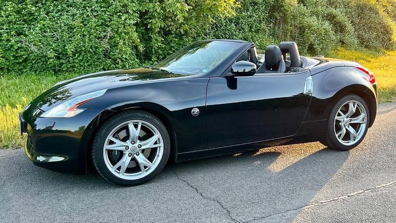 Gebraucht Nissan 370Z Pack 328 PS (241 kW) 2011 Schwarz Cabrio