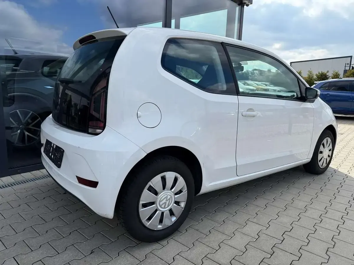 Usado VW up! move up! 60 CV (44 kW) 2019 Blanco Utilitario